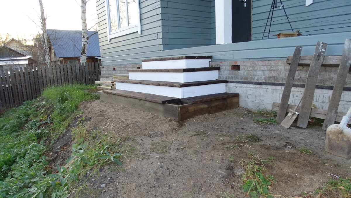 Как сделать бетонные бордюры для клумб и садовых дорожек