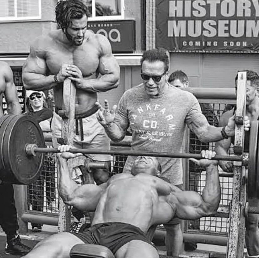 Bench Press Schwarzenegger