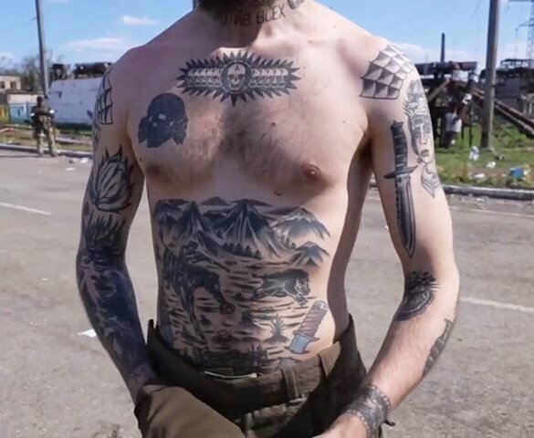 Расшифровка тюремных тату в США (22 фото)