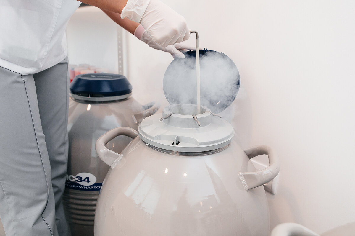 Собственный криобанк клиники репродуктивного здоровья ВИТРОМЕД