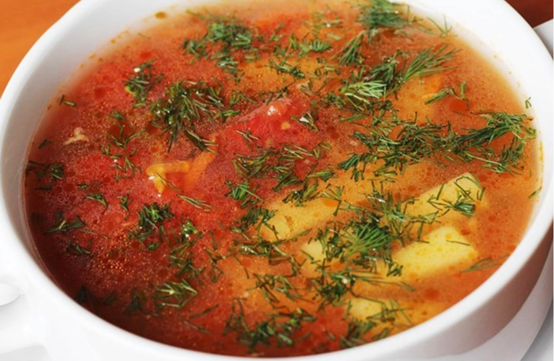 Суп с помидорами и картошкой. Томатный постный суп. Суп с помидорами. Суп с томатом и картофелем.