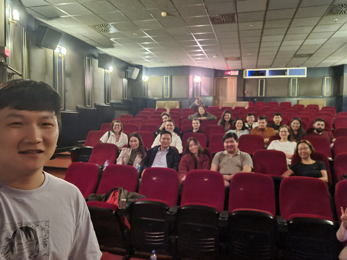 Тут у меня заплаканные глаза🤣 