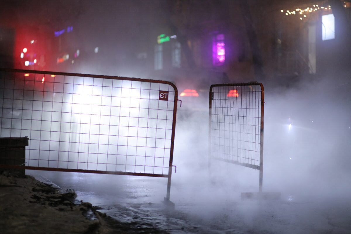    Близлежащие улицы заволокло туманом Анастасия Красушкина