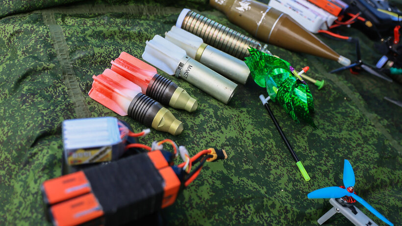    Военное снаряжение 45-ой отдельной гвардейской бригады специального назначения ©Константин Семенец Пресс-служба Губернатора и Правительства Московской области