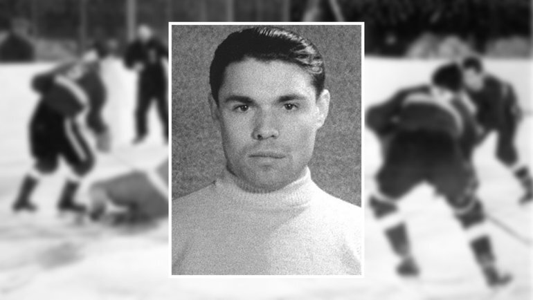    Александр Комаров.