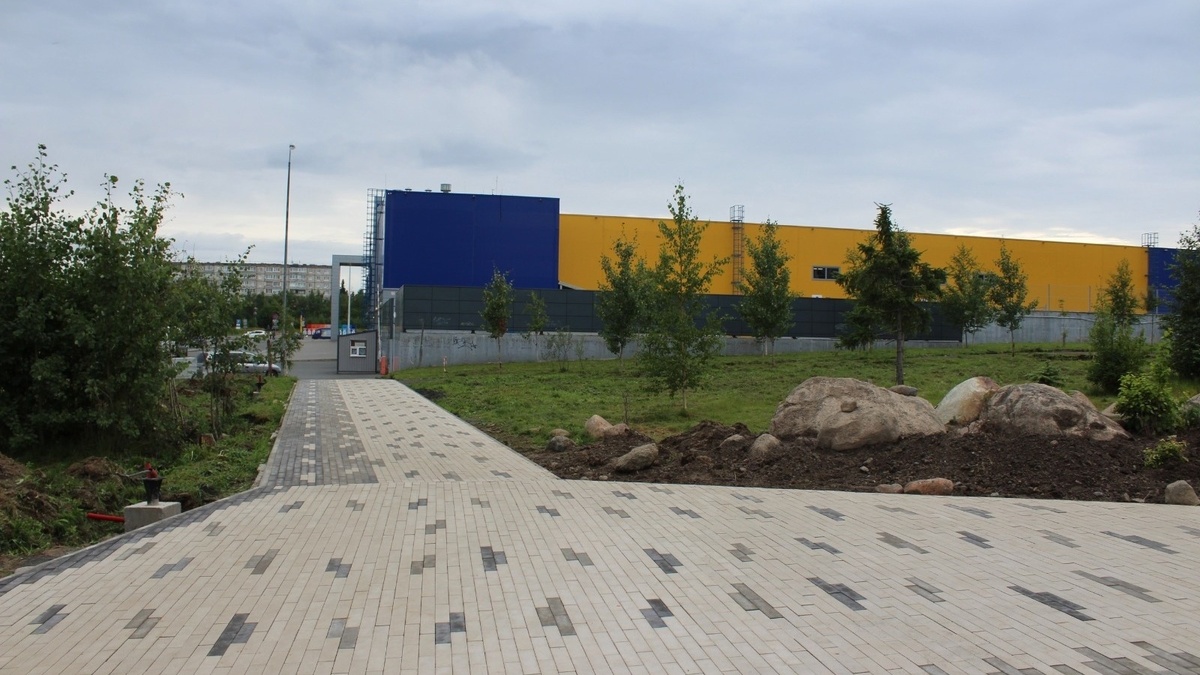     Такую возможность рассмотрят чиновники совместно с ГИБДД. Об этом сообщила врио мэра Петрозаводска Инна Колыхматова на своей странице в соцсети «Вконтакте».