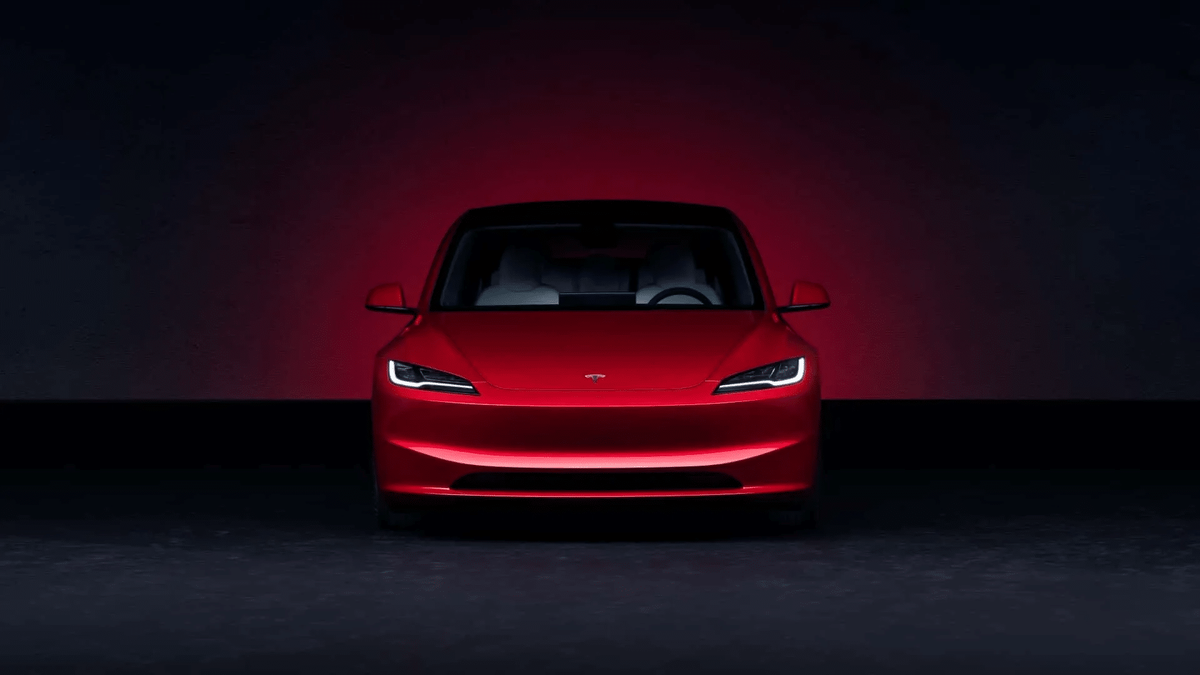    Обновленная Tesla Model 3 / © Tesla