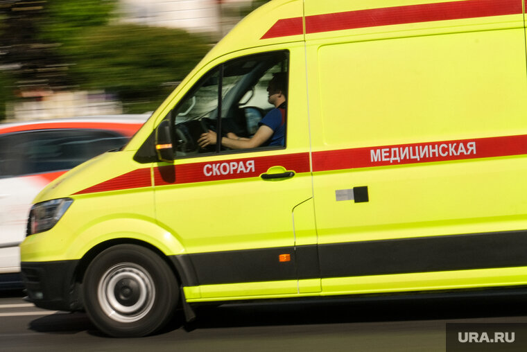    Тюменец не справился с управлением автомобилем на затяжном повороте