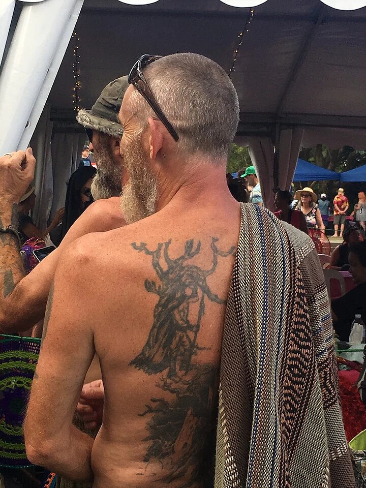 Want to add a caption to this image? Click the Settings icon.