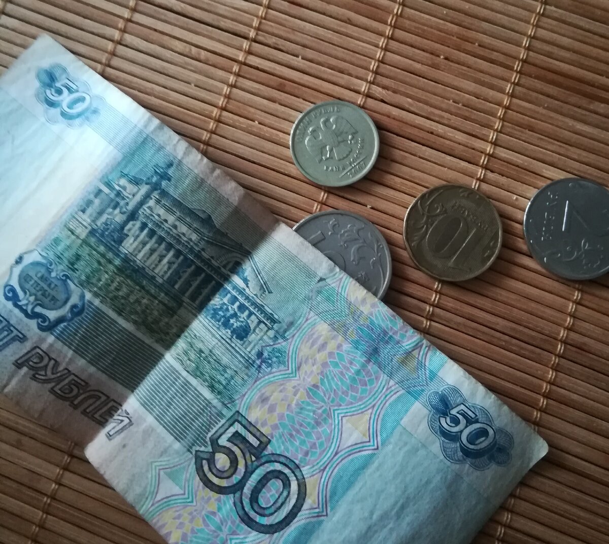 Красивая жизнь в кредит... Государственная поддержка малого бизнеса... Вот так всё закончилось...