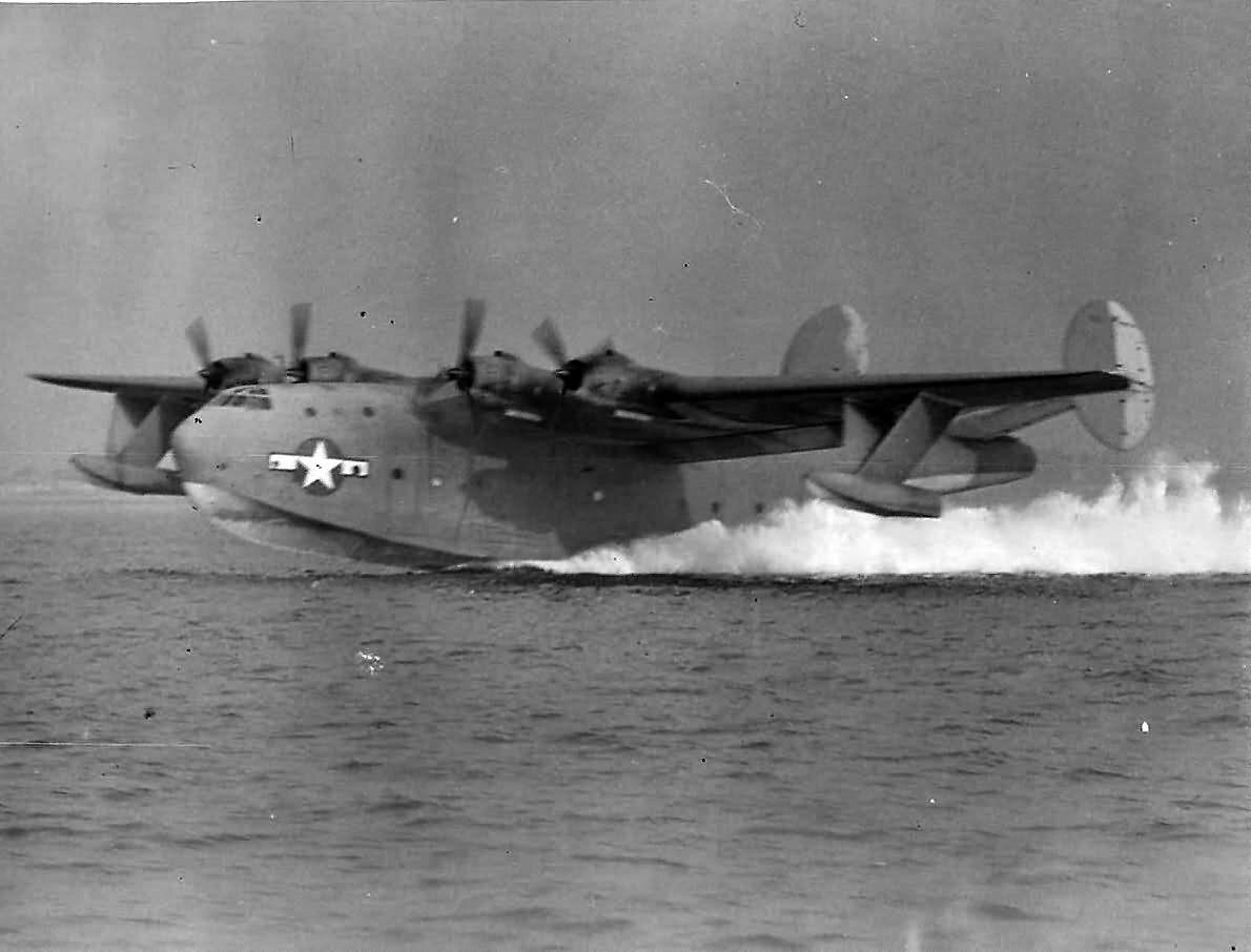 Первый прототип The Old Lady. Отличался от последующих хвостовым оперением