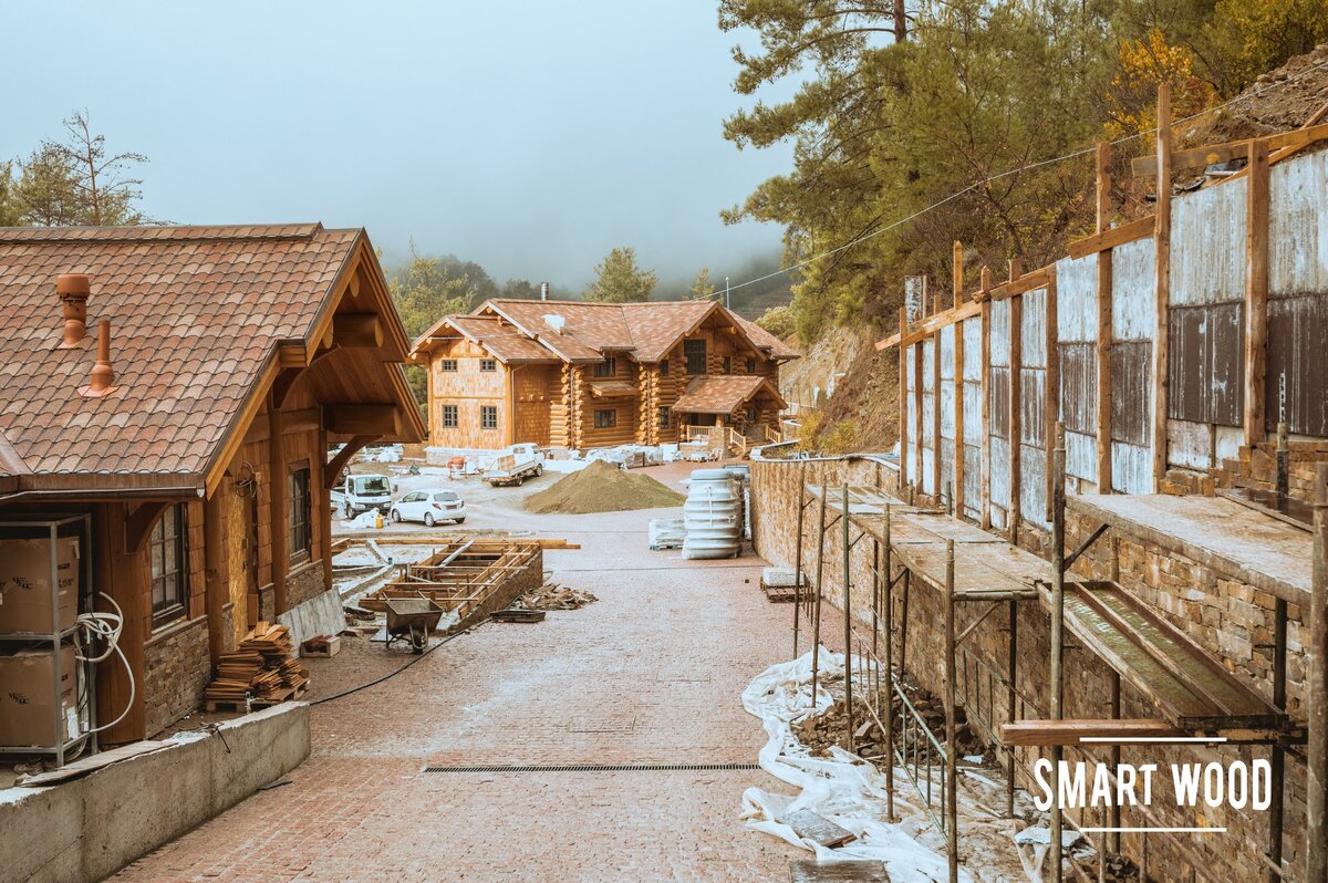 Деревянный комплекс на острове Кипр