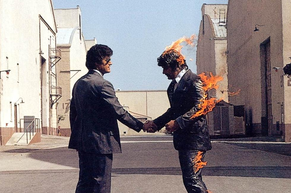 Обложка альбома "Wish You Were Here" (источник фото: ultimateclassicrock.com)