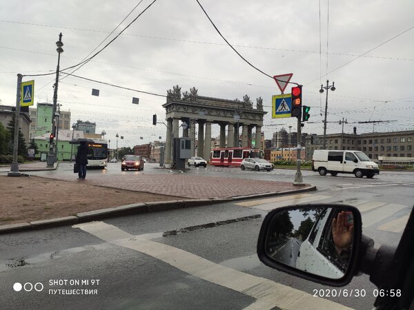 Выезжаем из Санкт-Петербурга. Фото автора