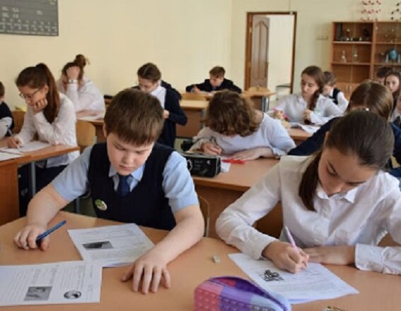 Когда-то давным давно в школах не было ВПР, потом его ввели по окончании начальной школы, потом проверку распространили на более старшие классы... 