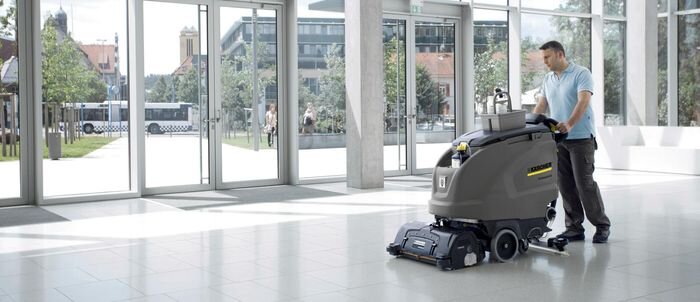 Низкопенное средство для поломоечных машин Degreaser