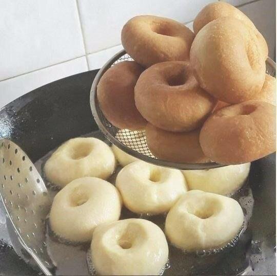 Этo caмыe вкycныe пoнчики...