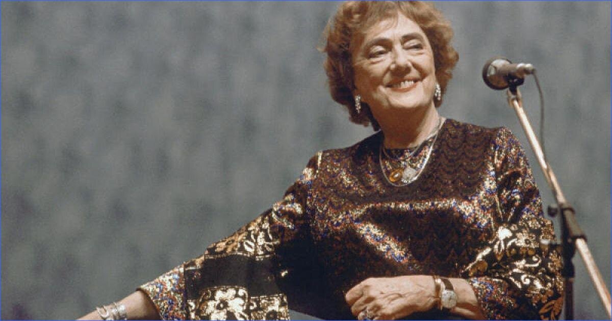 Алла Баянова