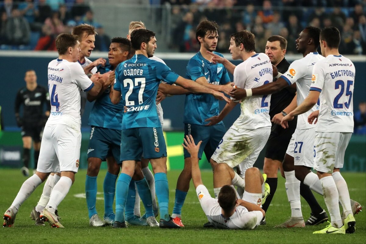 Зенит - ЦСКА. Чемпионат России по футболу.