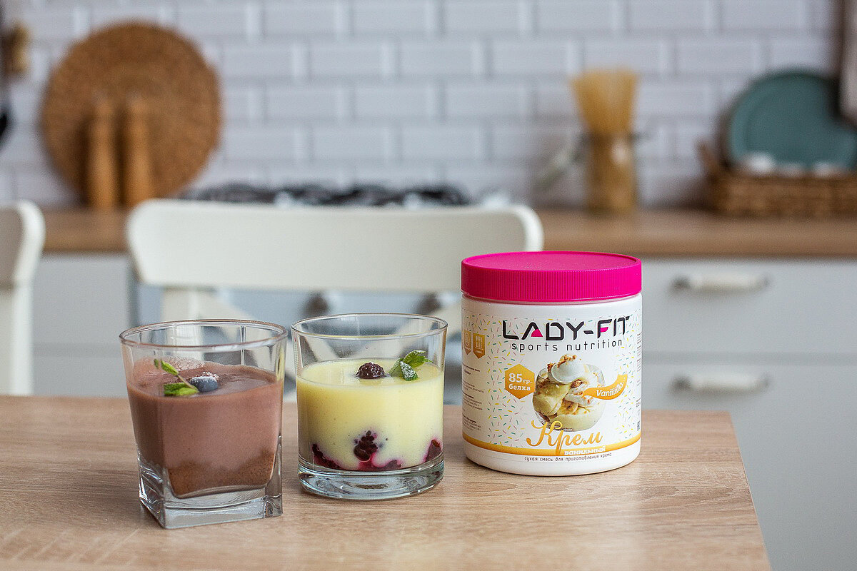 Вариации оформления пудинга, приготовленного из смеси LadyFit