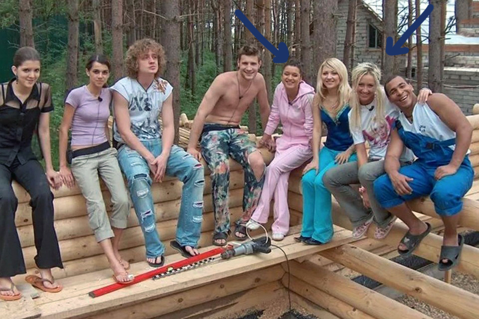 Ксения Собчак и Ксения Бородина на телестройке в 2004 году