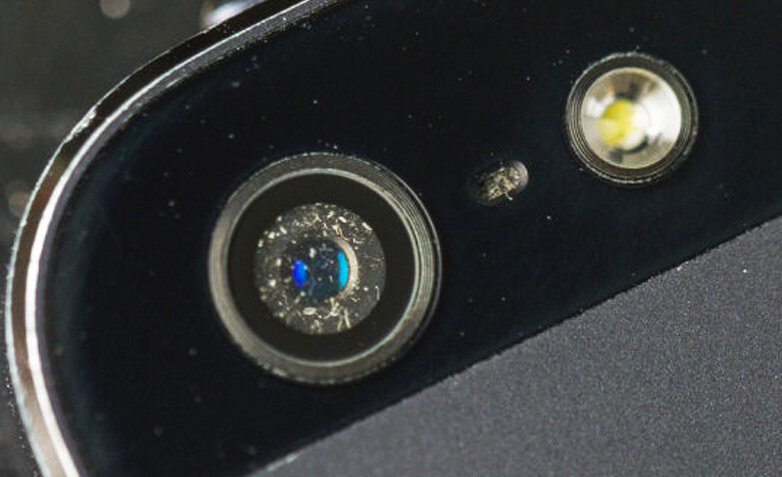 Камера с царапинами