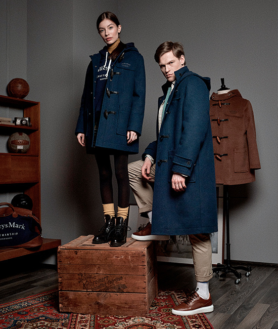 Укороченный женский дафлкот и мужской дафлкот из коллекции Duffle Coat 507