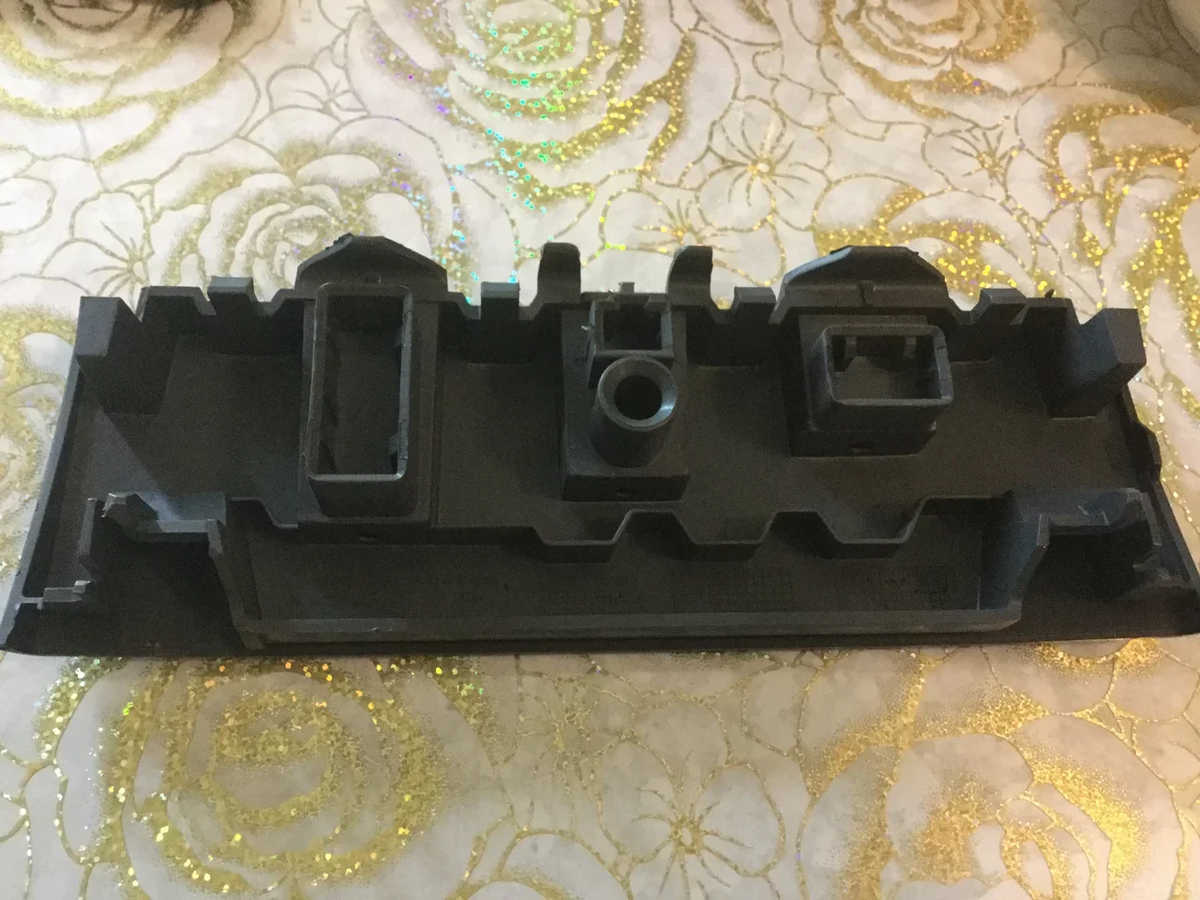 Извлеченная заглушка с внутренней стороны