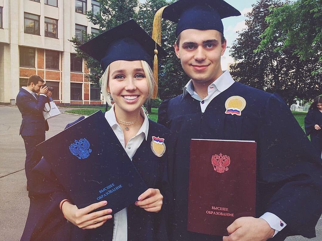 Фото с просторов Интернета