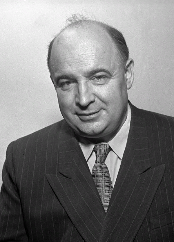 Александр Роу