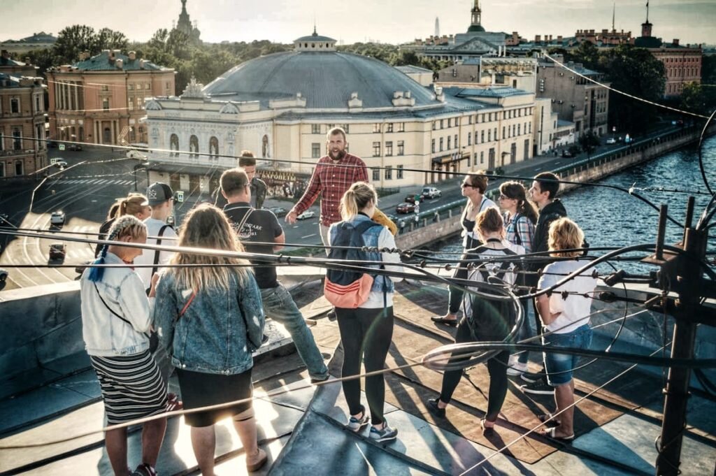 Экскурсовод по Санкт Петербургу