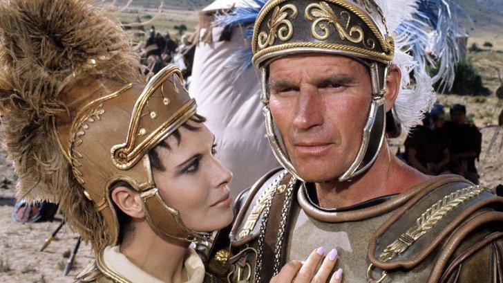 Считалась бы Клеопатра красивой по современным критериям?8
