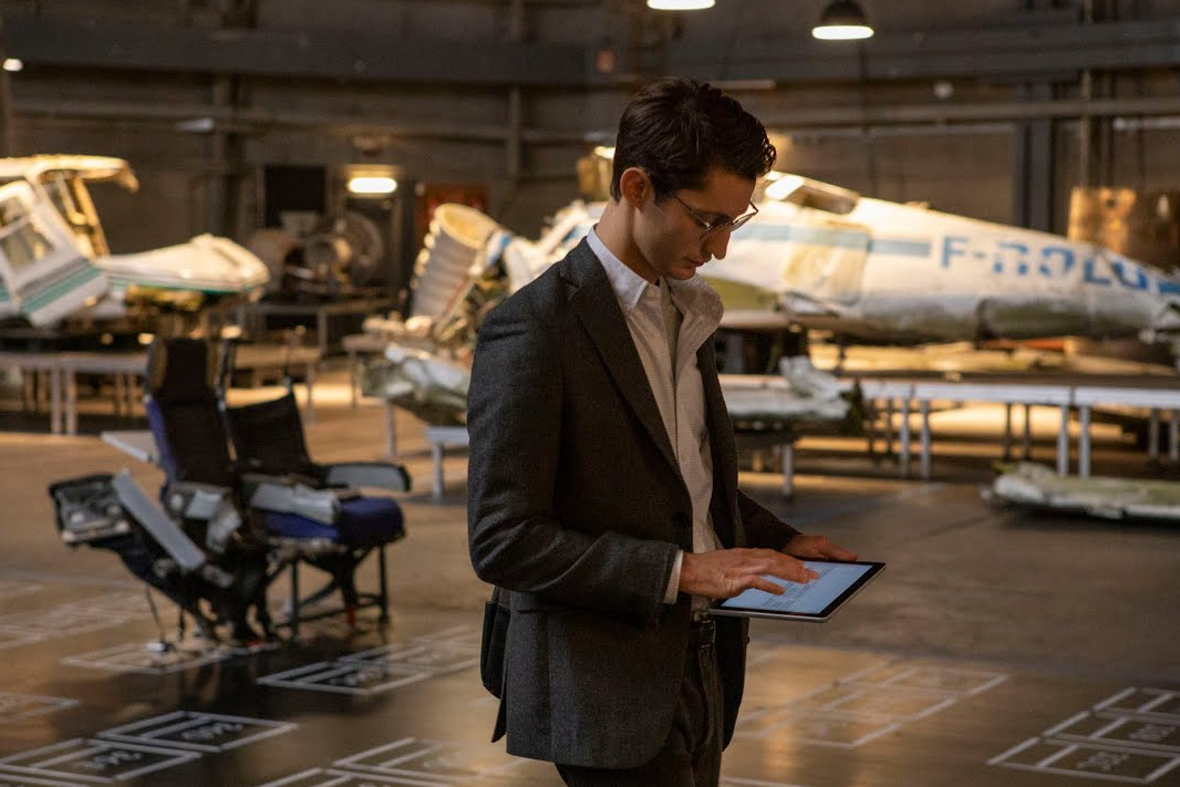 черный ящик 2022. расследование авиакатастроф черные ящики. черный ящик авиация. чёрный ящик в самолёте. авиакатастрофа боинг 737.