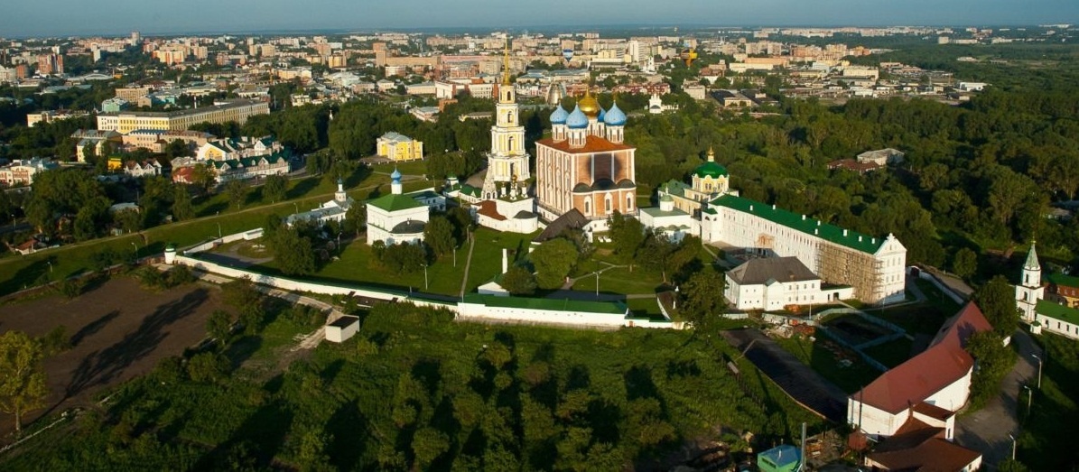 Вид на Рязанский кремль, topparki.ru