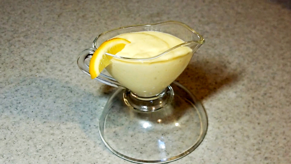 Майонез из перепелиных яиц с соком лимона