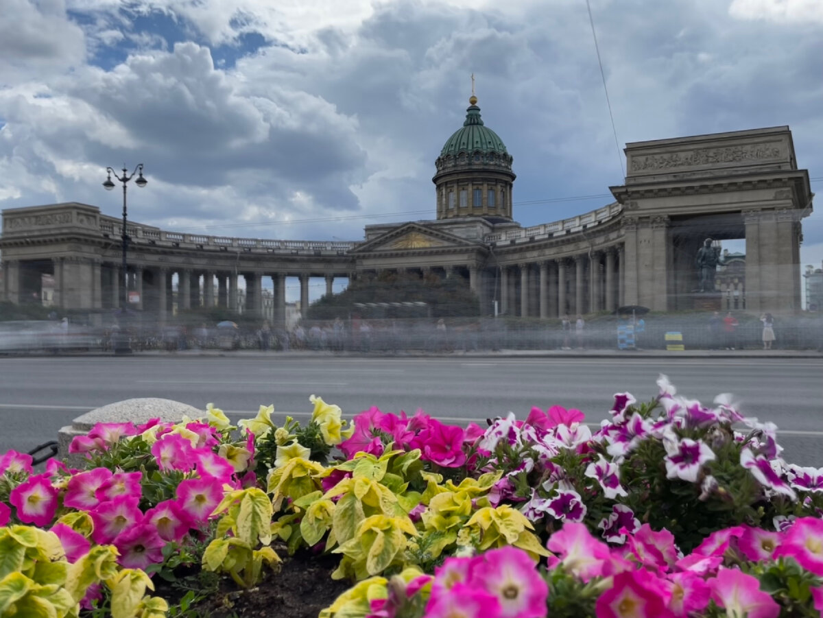 Фотосессия у Казанского собора СПБ