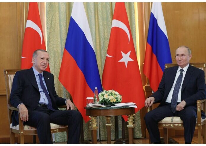 Президент Турции пытается помирить лидеров России и Украины