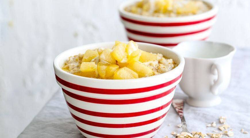 Овсяная каша с грушей 