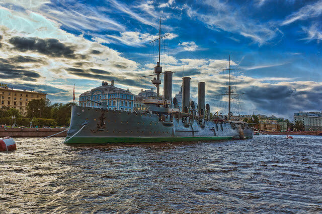 На кладбище Александро-Невской лавры