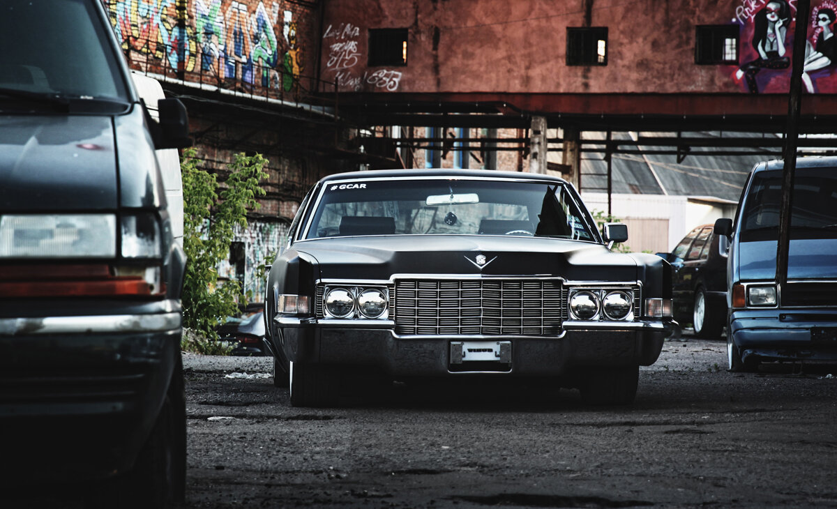 источник фото: https://g-car.ru/page/1969-cadillac-deville.html