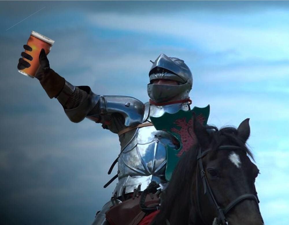 Knight meme. Рыцарь. Веселый рыцарь. Добрый рыцарь. Рыцари картинки.