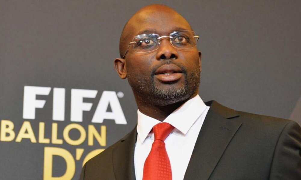 Джордж Веа - президент Либерии и футболист Милана в 1996 году, фото с сервиса Яндекс.Картинки