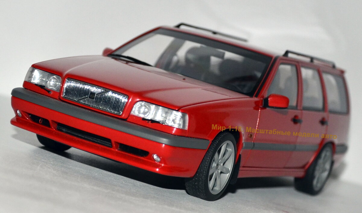 Модель: Volvo 850R Estate 1996 1/18  #79507 red