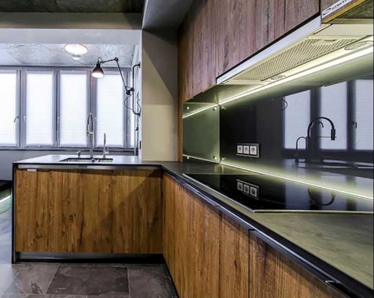 Сланцевая столешница. Фото marktstein.ru.