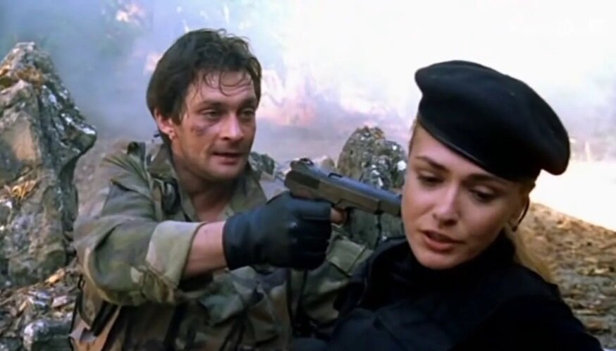 Кадр из к/ф "Я Кукла"