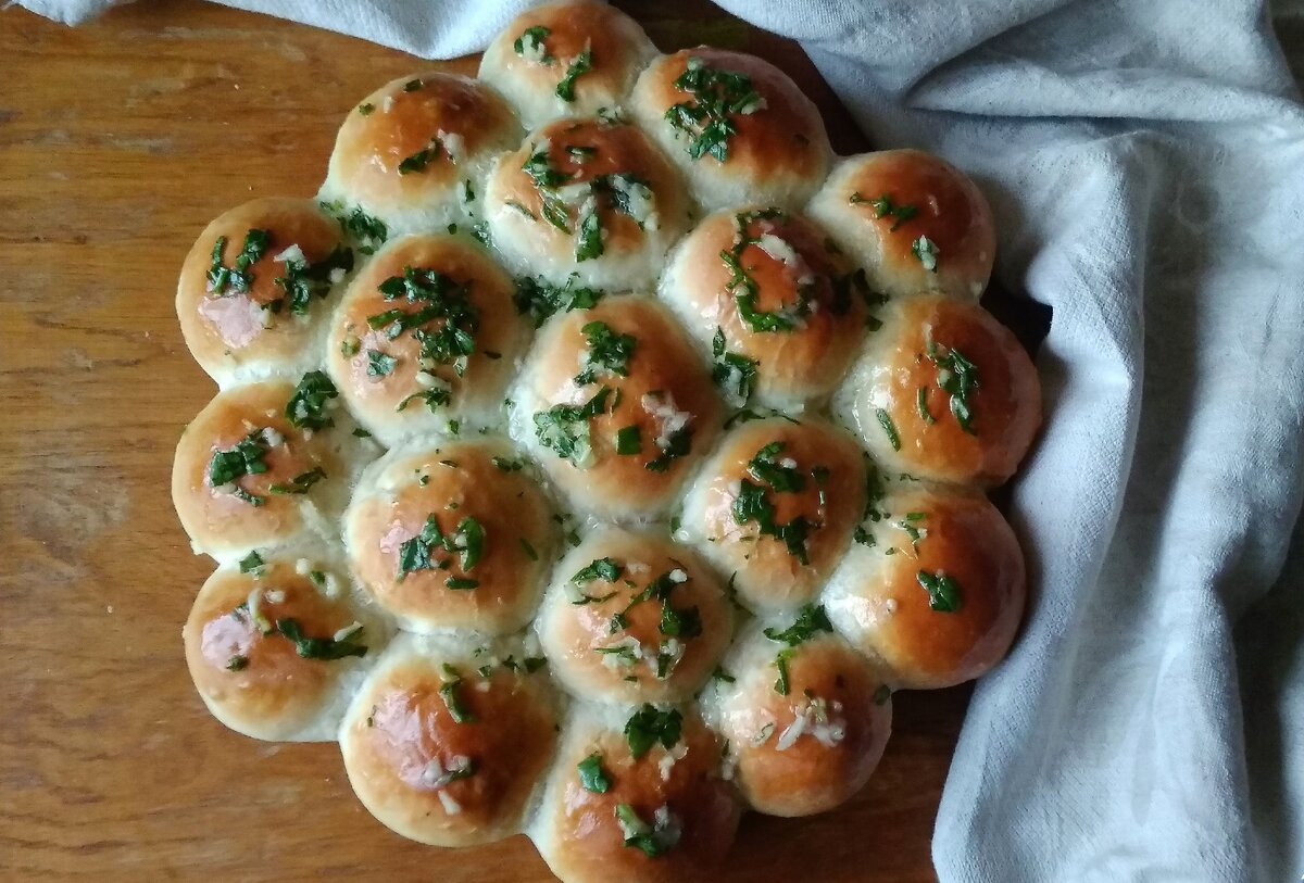 Пампушки с чесноком в духовке