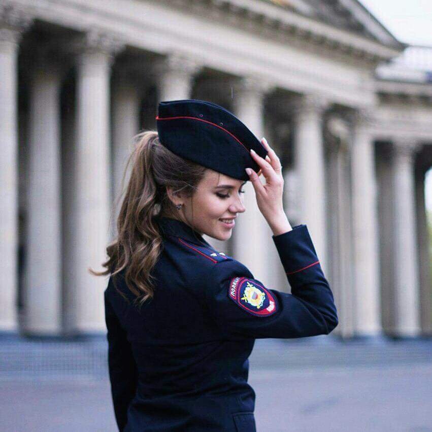 Красивые сотрудницы полиции. Девушки полицейские россии. Работа в полиции для девушек отзывы. Дарья блинова полиция. Работа в полиции для девушек отзывы.