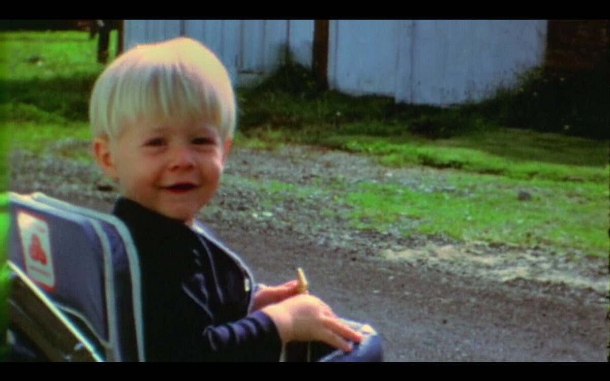 Курт. 2 годика. 