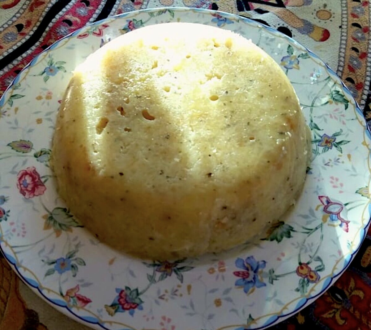 Из стеклянной кастрюльки достается очень легко  