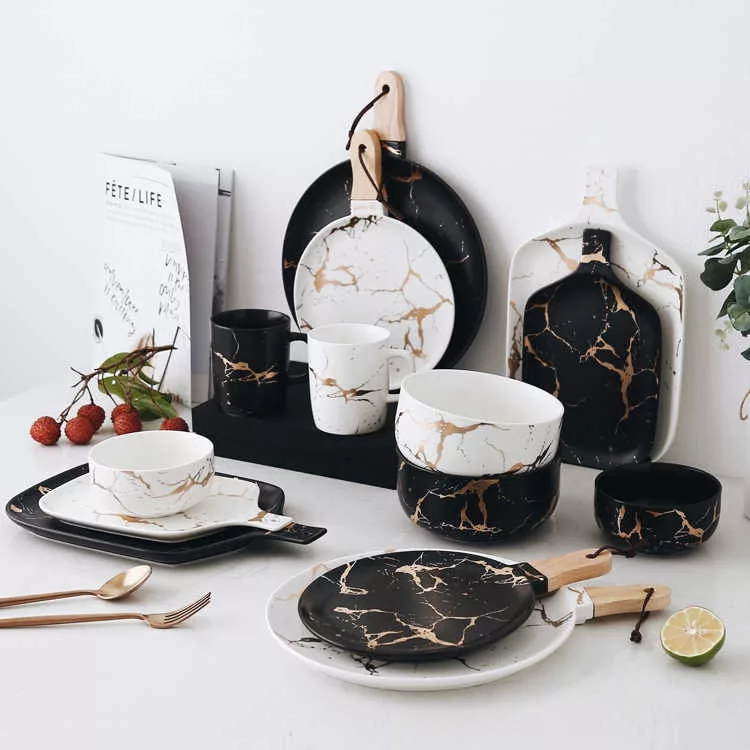 посуда под мрамор. современно и стильно.